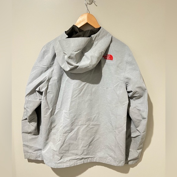 The North Face Dryzzle Gore-Tex Jacket - Picture 4 of 10